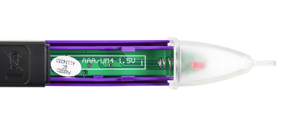 LEV-83819_4.jpg